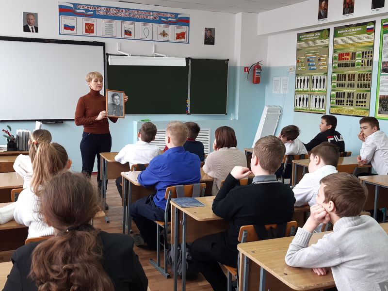 В книжной памяти мгновения войны