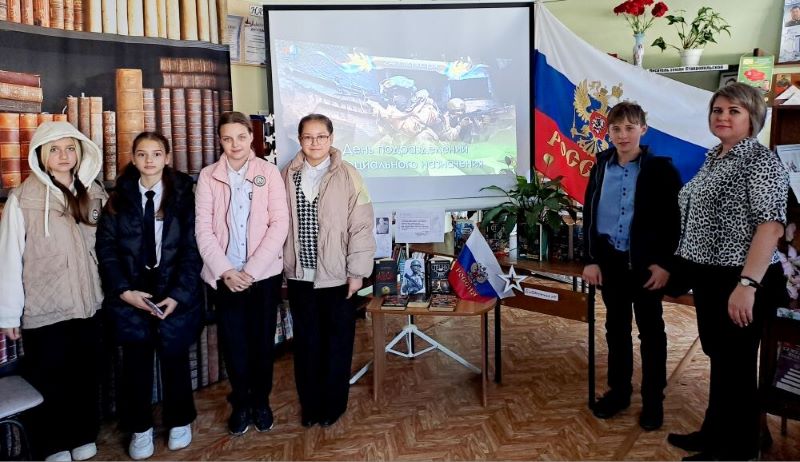 Без права на славу, во славу державы!